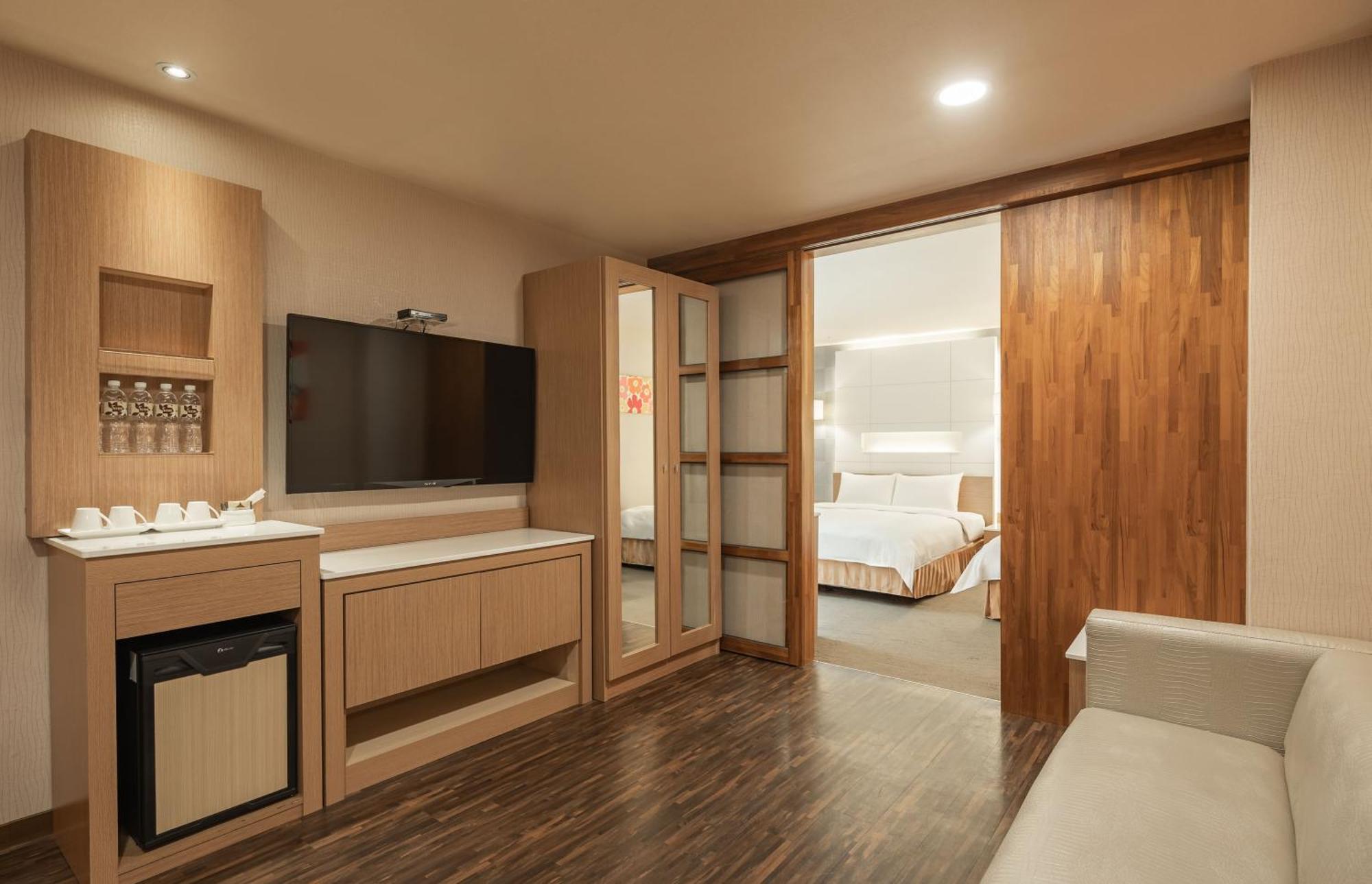 Kindness Hotel - Sandou II Гаосюн Номер фото